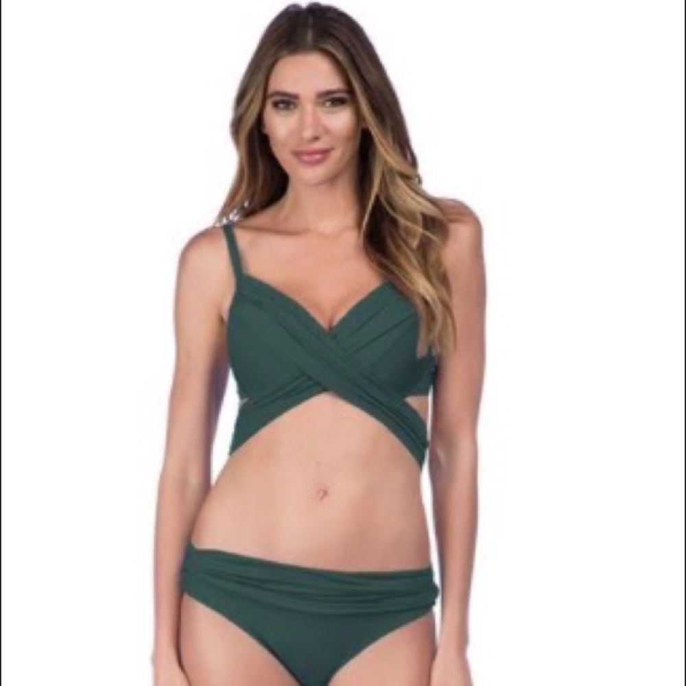 NWOT LA BLANCA Bikini 👙